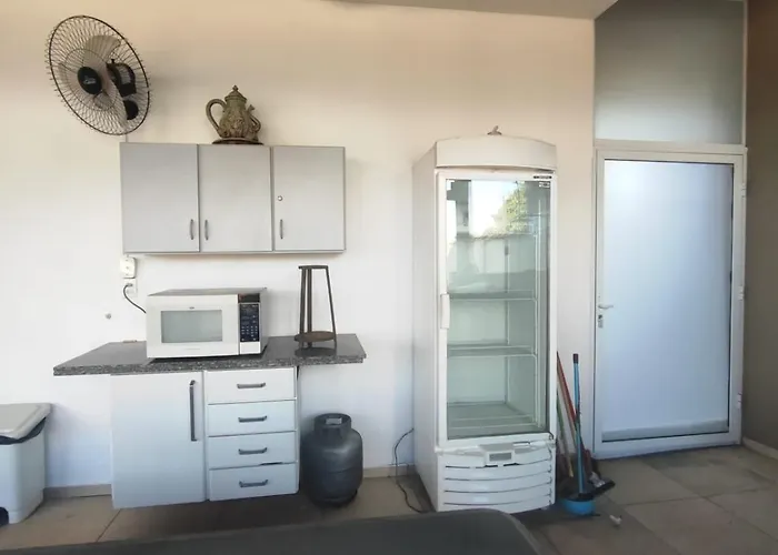 Casa De Brotas Com Piscina